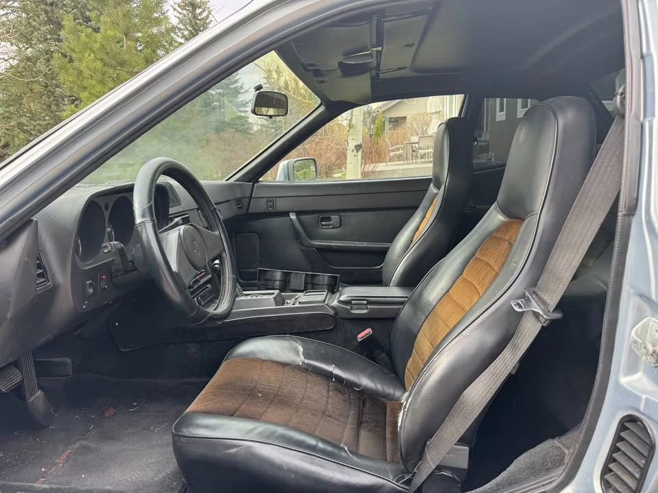1985 Porsche 944 - Image 9 of 15