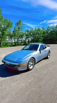 1985 Porsche 944 Coupe
