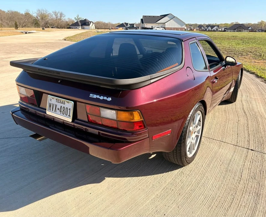 1985 Porsche 944 - Image 8 of 20