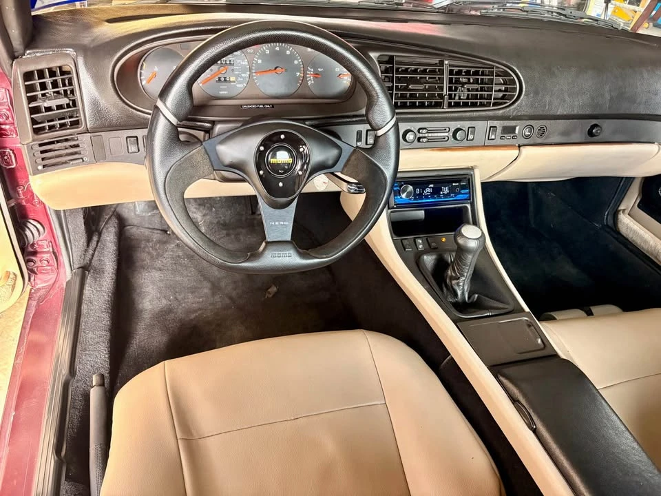 1985 Porsche 944 - Image 12 of 20