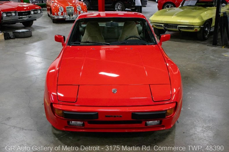1985 Porsche 944 - Image 12 of 31