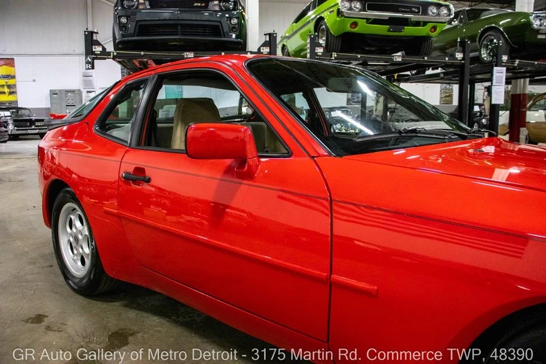 1985 Porsche 944 - Image 25 of 31