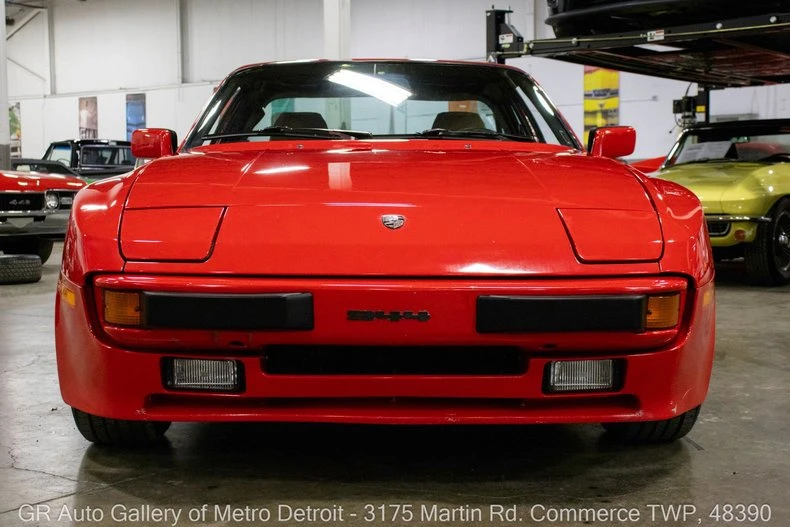1985 Porsche 944 - Image 13 of 31