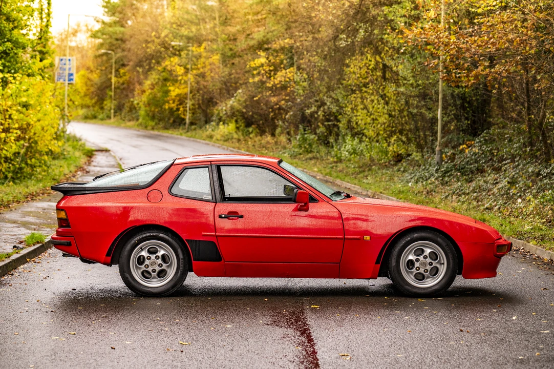 1985 Porsche 944 - Image 12 of 31