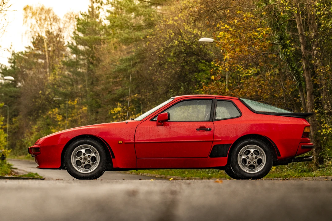 1985 Porsche 944 - Image 24 of 31