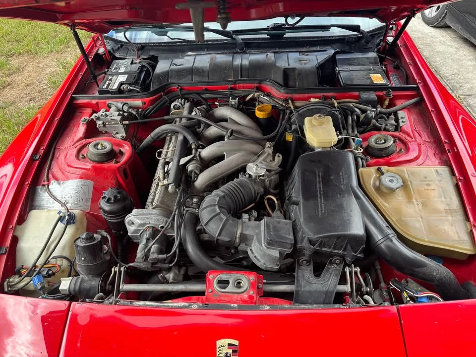 1985 Porsche 944 - Image 14 of 19