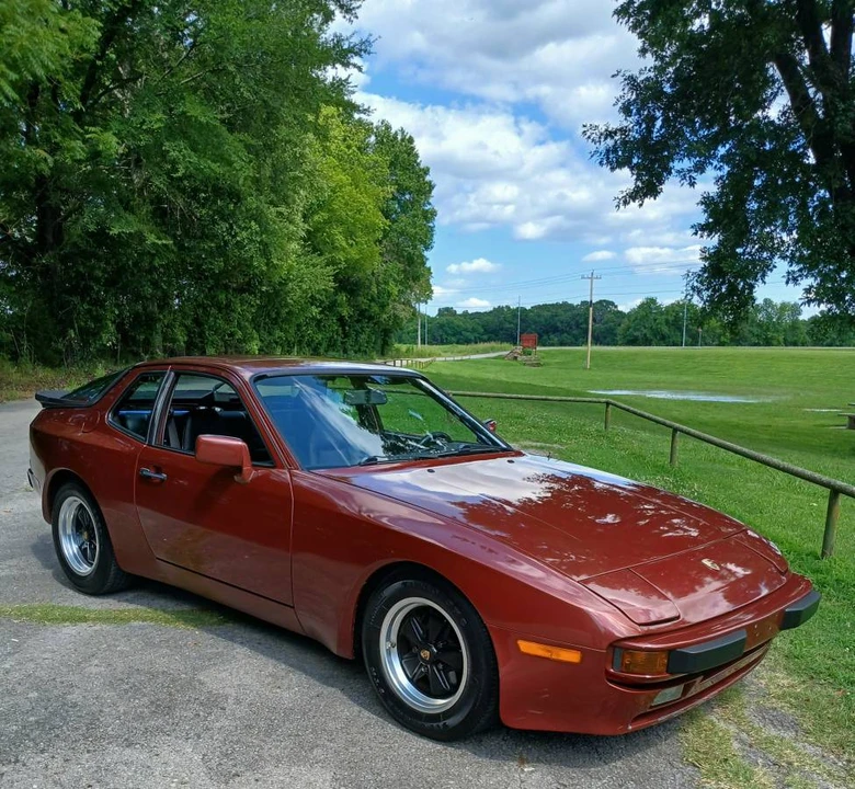 1985 Porsche 944 - Image 5 of 17