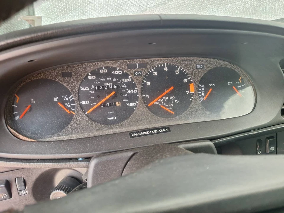 1985 Porsche 944 - Image 4 of 5