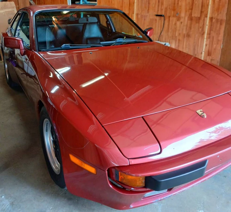1985 Porsche 944 - Image 15 of 17
