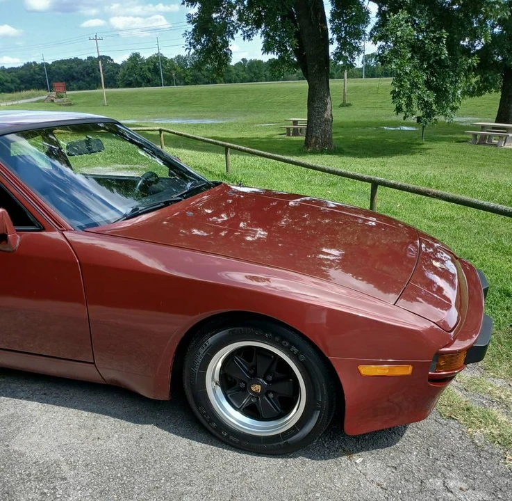 1985 Porsche 944 - Image 6 of 17