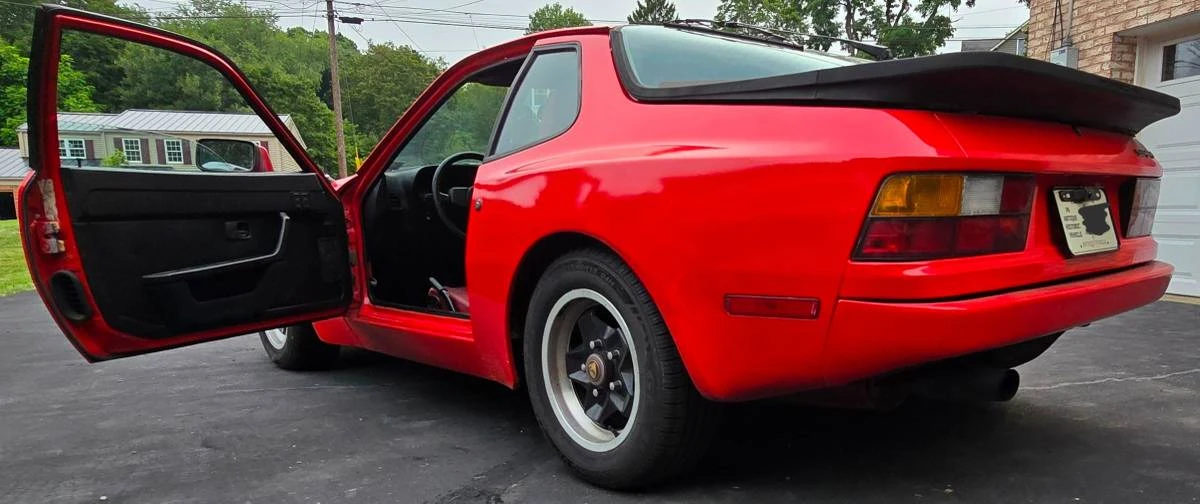 1985 Porsche 944 - Image 8 of 16