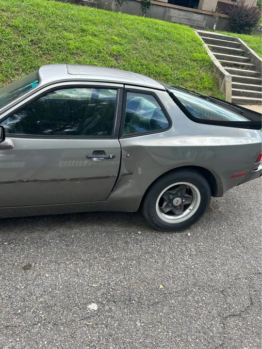 1985 Porsche 944 - Image 3 of 9