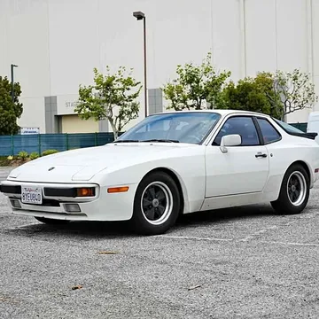 1985 Porsche 944