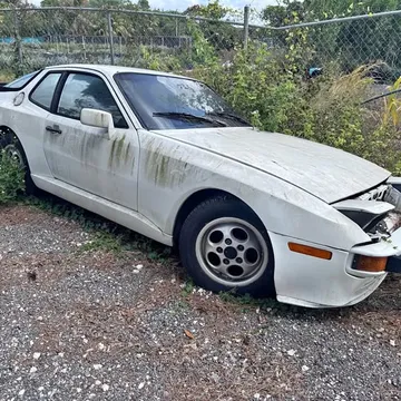 1985 Porsche 944