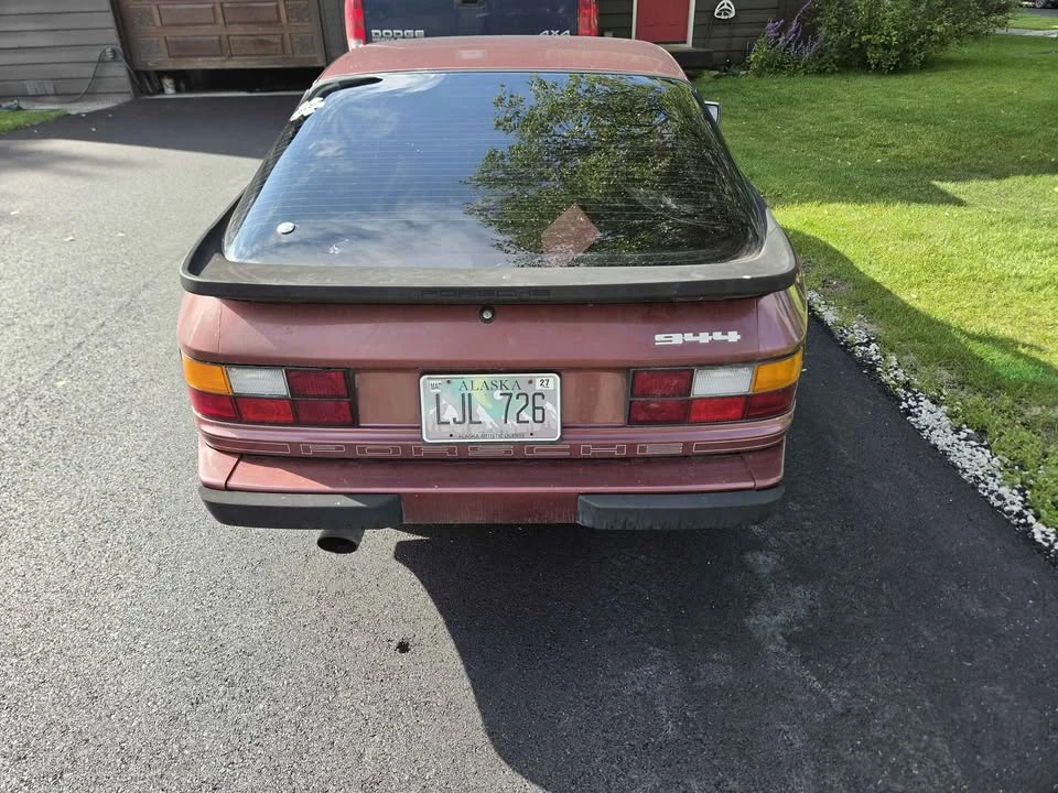 1985 Porsche 944 - Image 3 of 7
