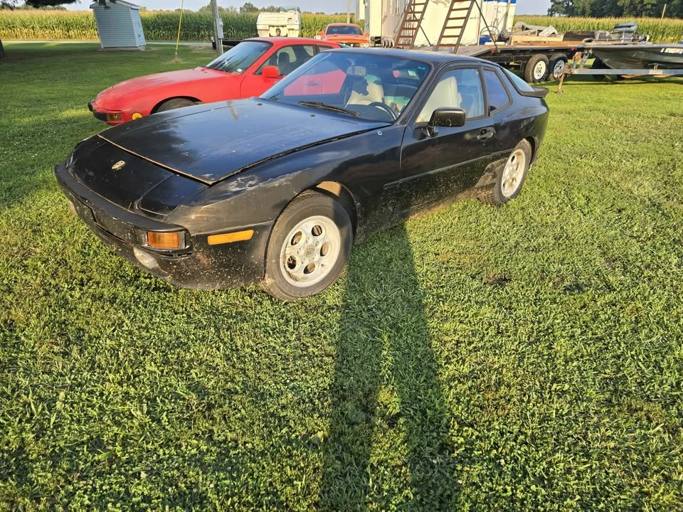 1985 Porsche 944 - Image 2 of 15