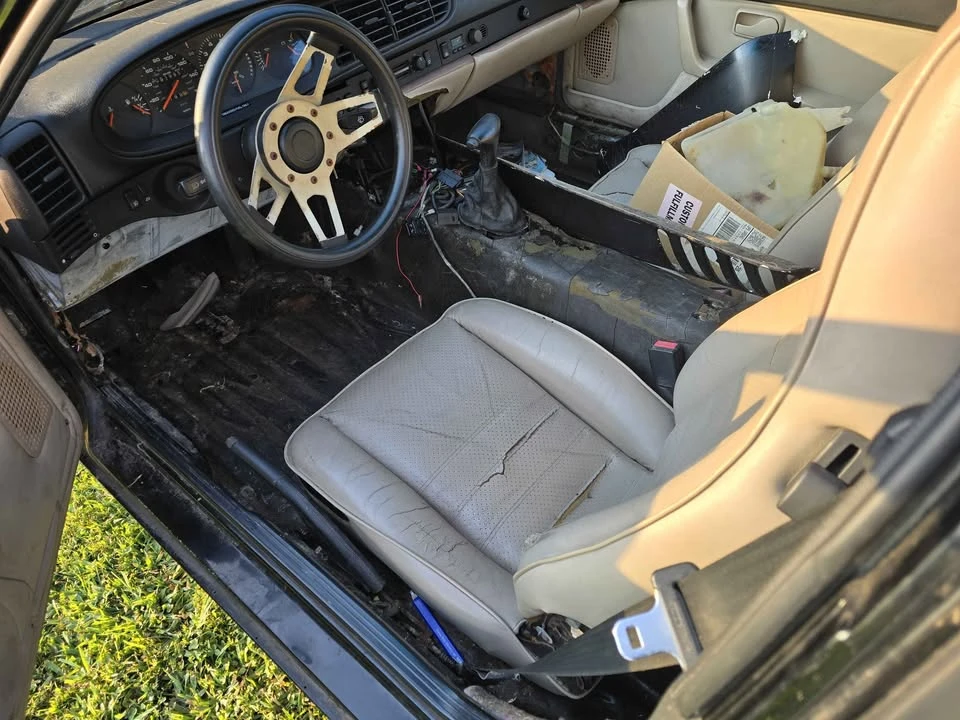 1985 Porsche 944 - Image 7 of 15