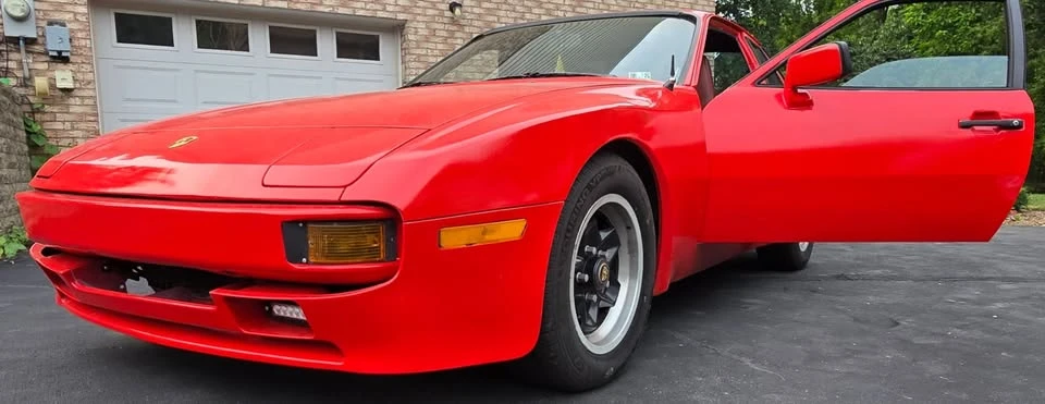 1985 Porsche 944 - Image 11 of 16