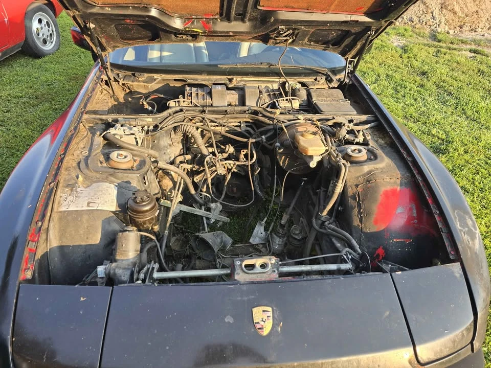 1985 Porsche 944 - Image 8 of 15