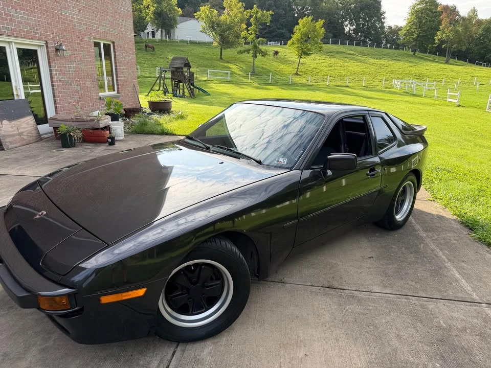 1985 Porsche 944 - Image 2 of 10