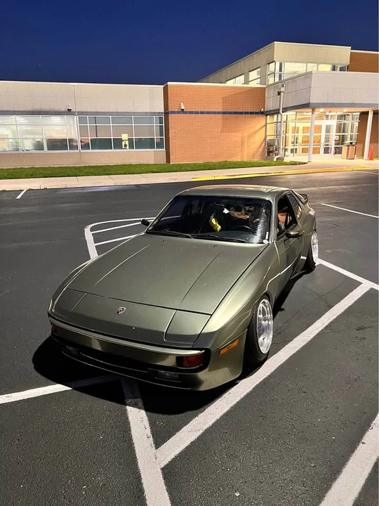 1985 Porsche 944 - Image 3 of 8