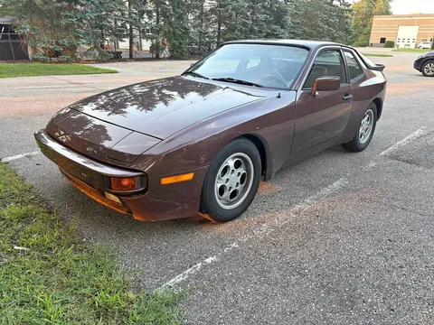 1985 Porsche 944