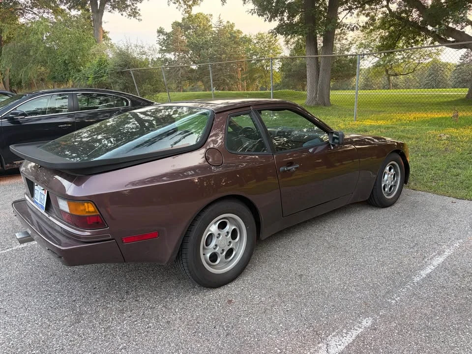 1985 Porsche 944 - Image 3 of 16