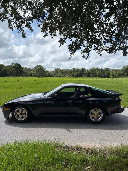 1985 Porsche 944 - Image 2 of 20