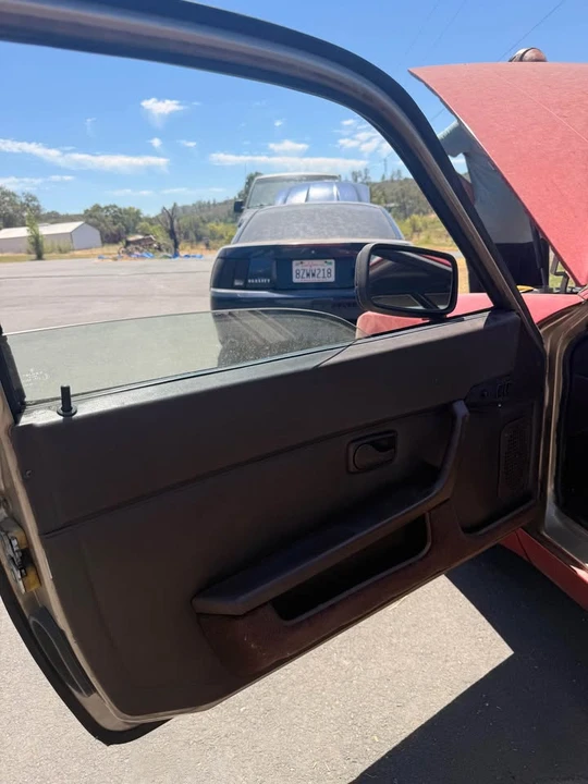 1985 Porsche 944 - Image 14 of 19