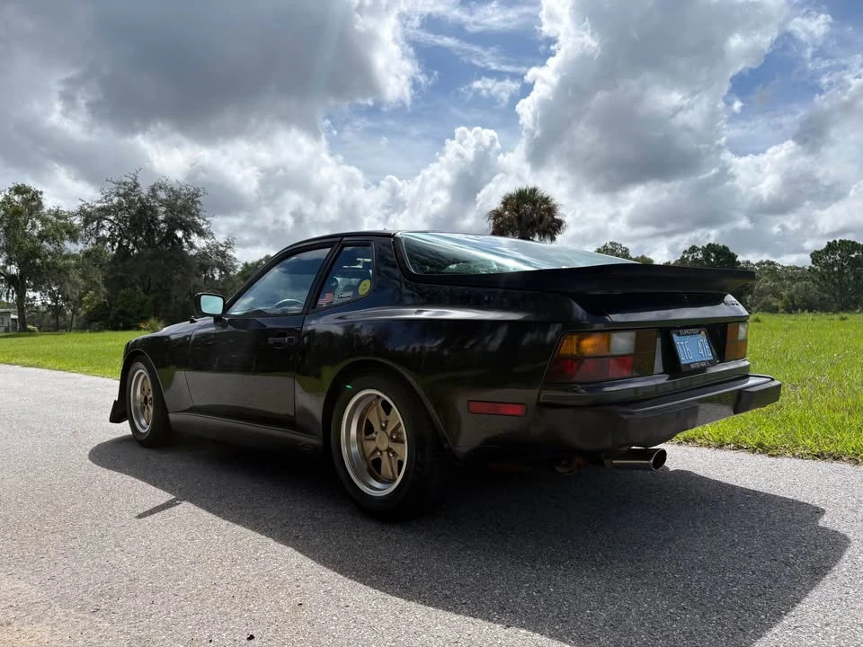 1985 Porsche 944 - Image 3 of 20