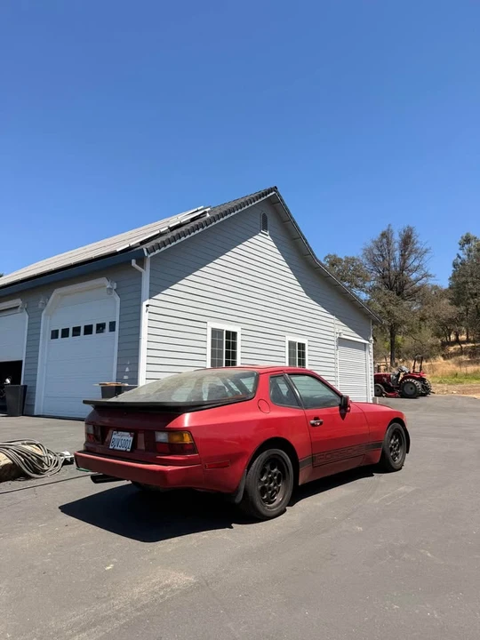 1985 Porsche 944 - Image 3 of 19