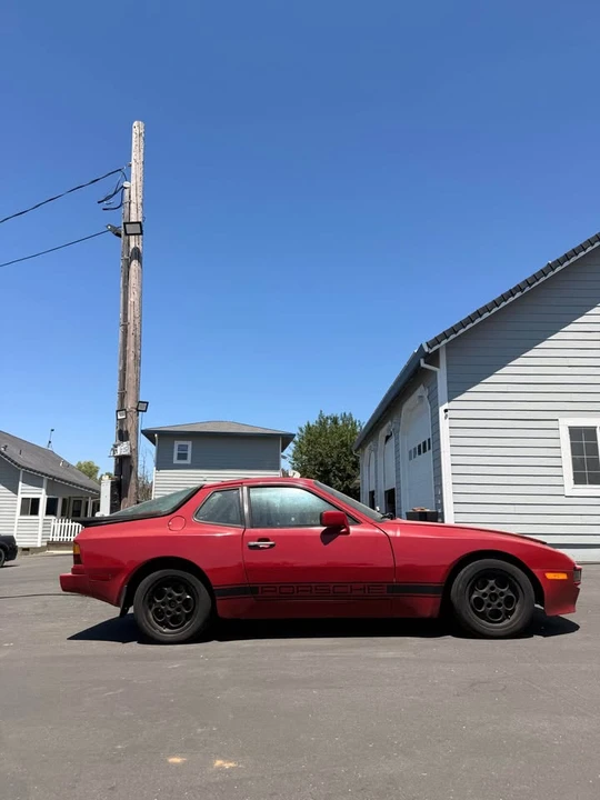 1985 Porsche 944 - Image 2 of 19