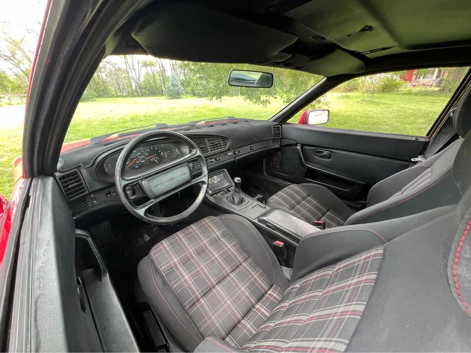 1985 Porsche 944 - Image 5 of 14