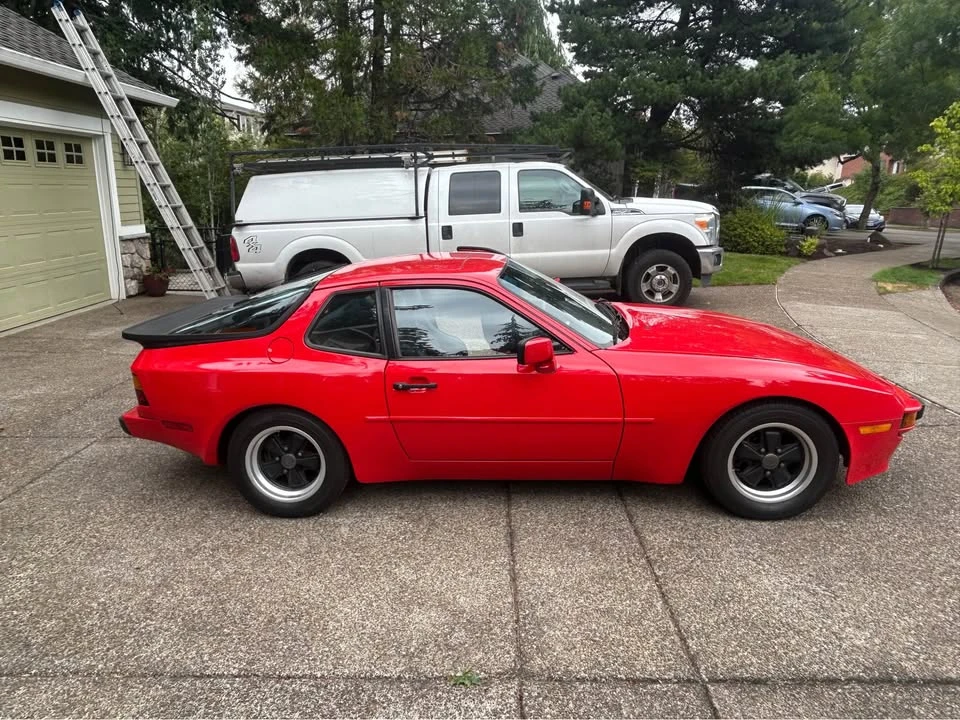1985 Porsche 944 - Image 10 of 13