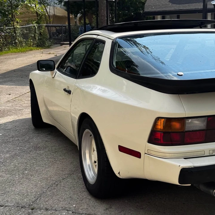 1985 Porsche 944 - Image 3 of 11