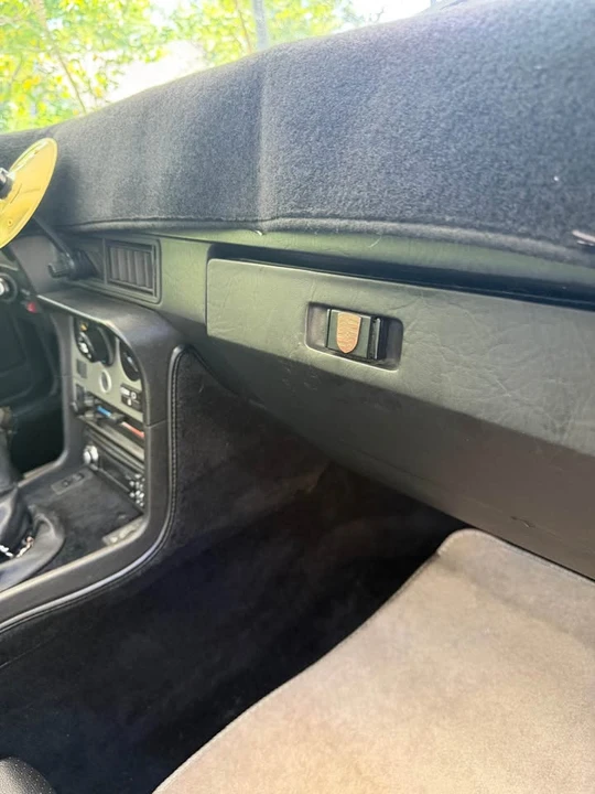 1985 Porsche 944 - Image 13 of 13