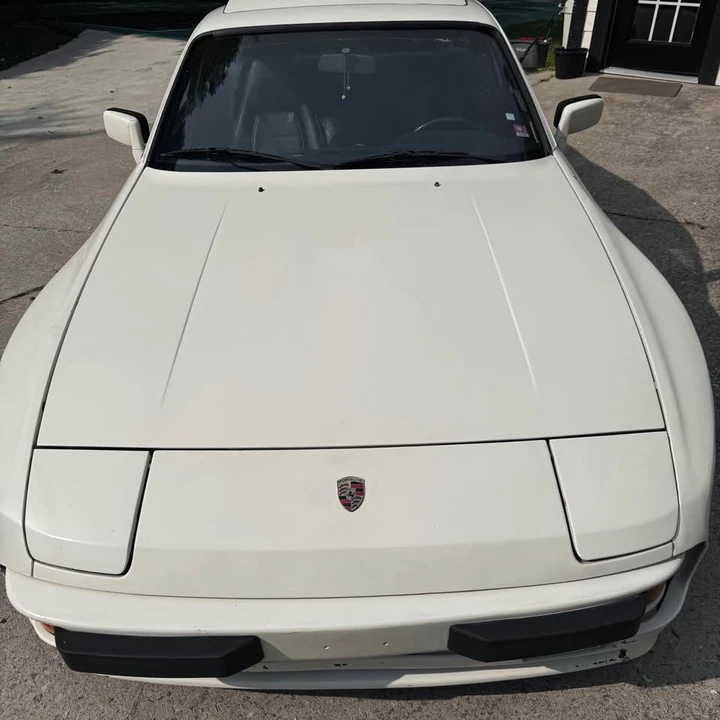 1985 Porsche 944 - Image 2 of 11