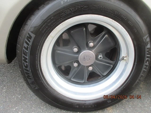 1985 Porsche 944 - Image 8 of 16