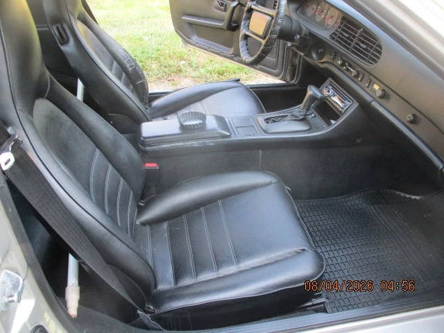 1985 Porsche 944 - Image 12 of 16