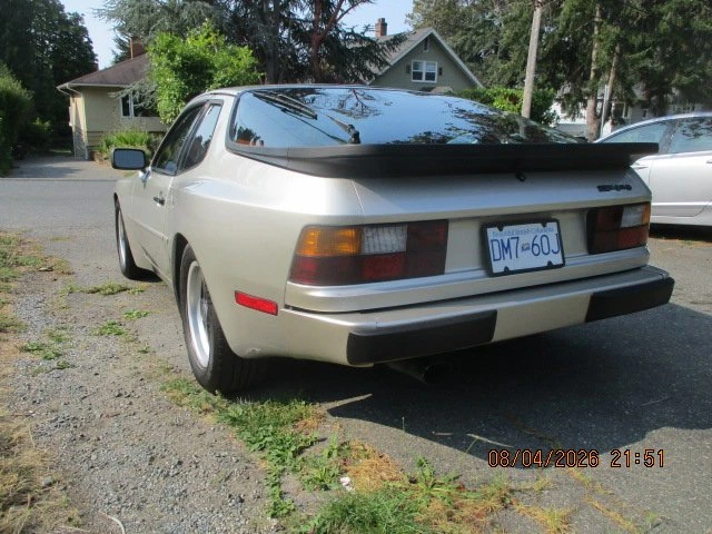 1985 Porsche 944 - Image 9 of 16