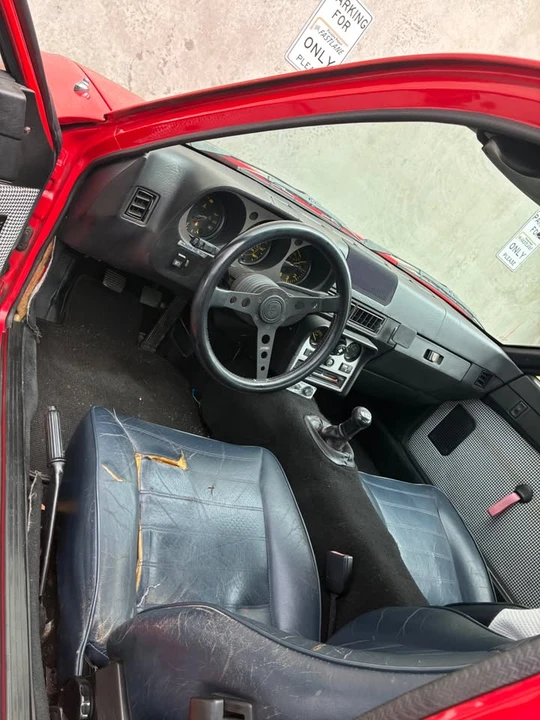 1985 Porsche 944 - Image 6 of 7