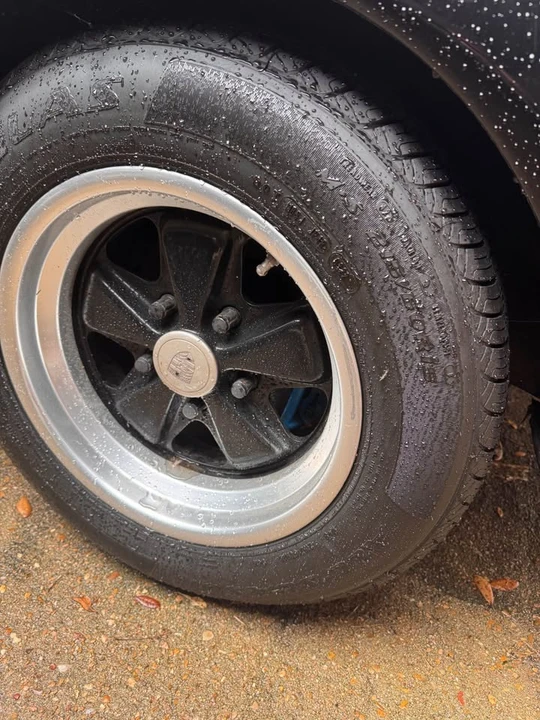 1985 Porsche 944 - Image 11 of 14