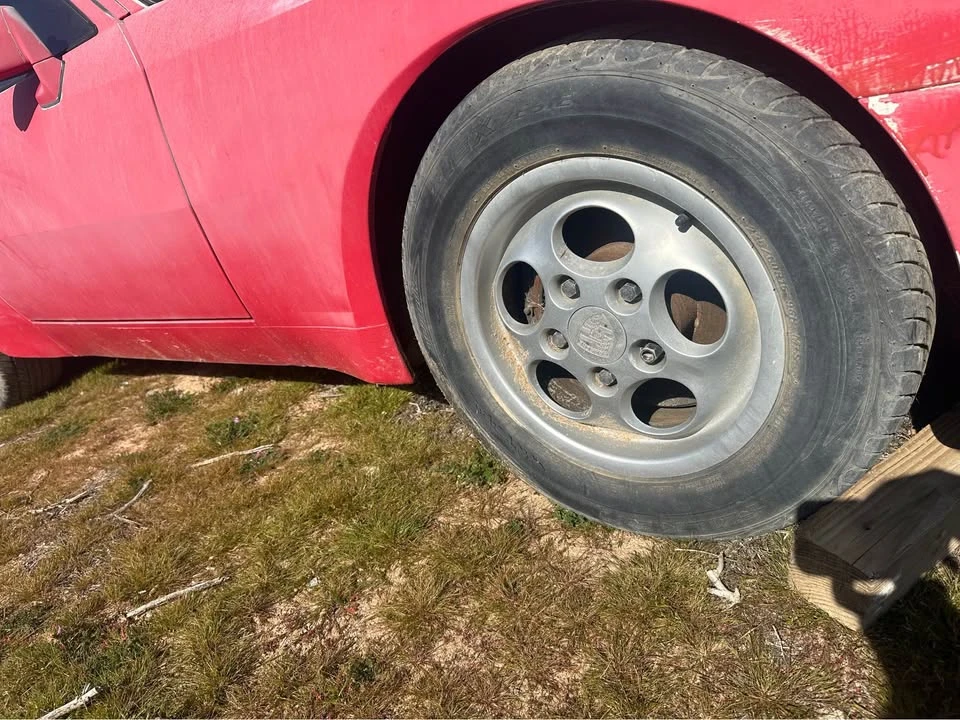 1985 Porsche 944 - Image 3 of 11