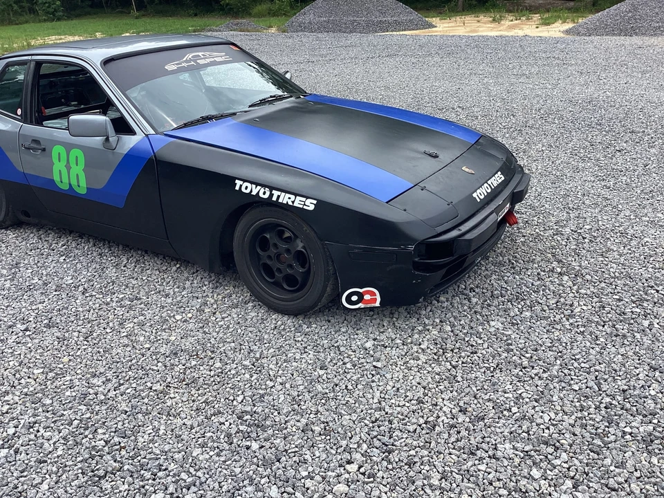 1985 Porsche 944 - Image 12 of 31