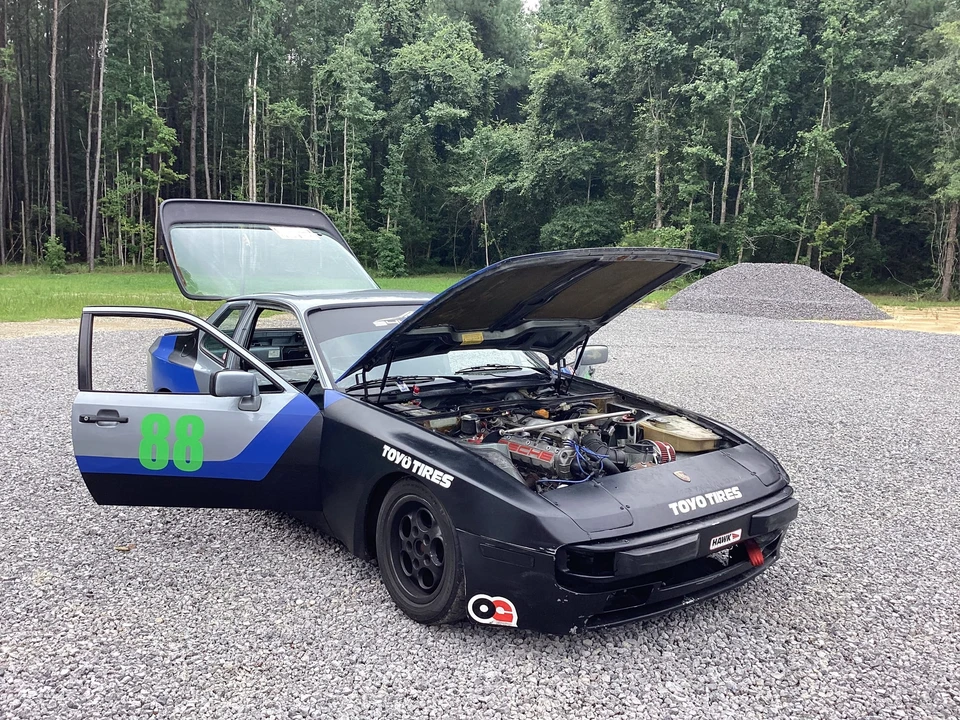 1985 Porsche 944 - Image 19 of 31