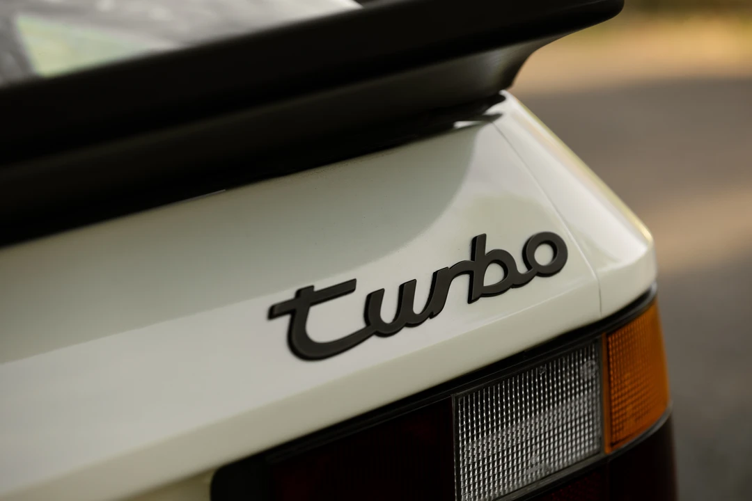 1986 Porsche 944 Turbo - Image 26 of 31