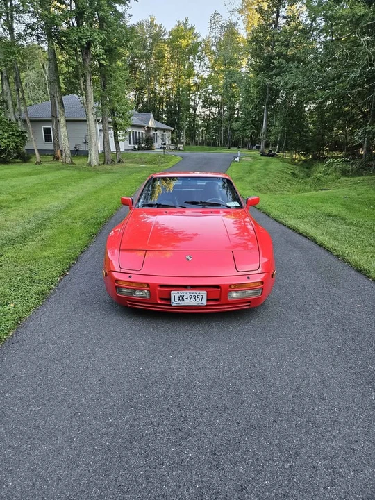 1985 Porsche 944 Turbo - Image 2 of 10