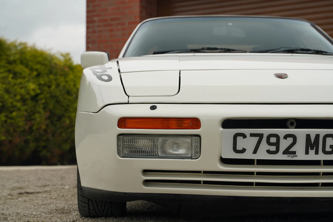1985 Porsche 944 Turbo - Image 15 of 31