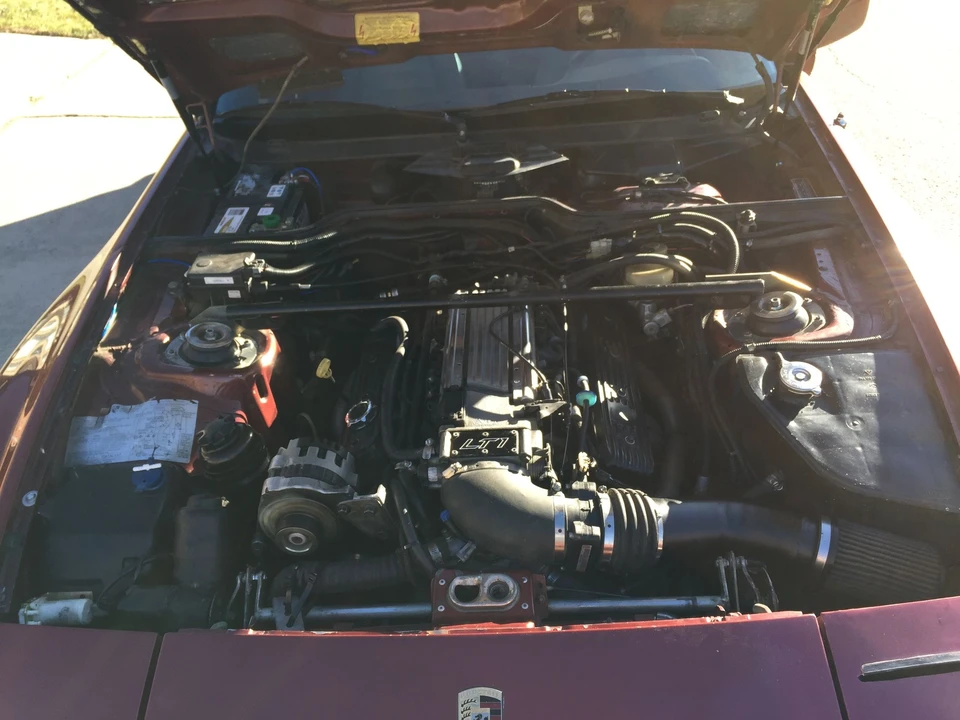 1985 Porsche 944 - Image 8 of 20