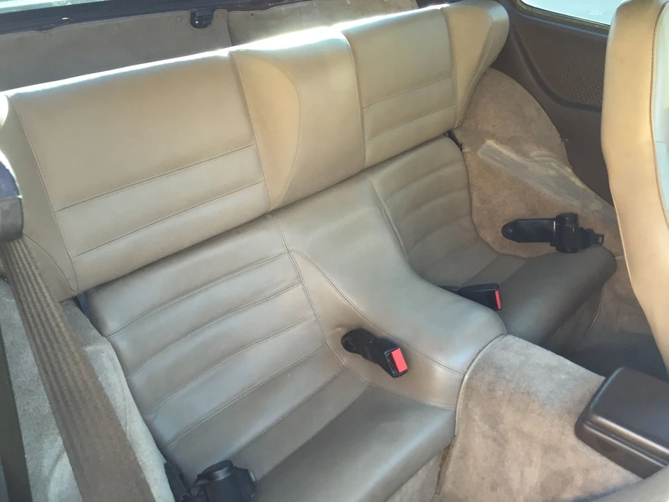 1985 Porsche 944 - Image 16 of 20
